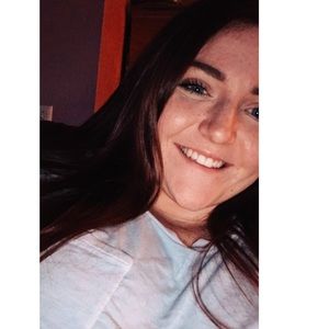 Meet your Posher, Madelon